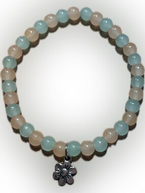 Pastel flowers handcrafted bracelet by me 🌸🌷